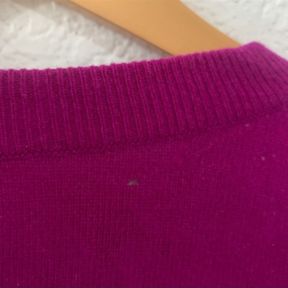 Vintage Chanel Cashmere Pullover Sweater - Picture 7 of 8